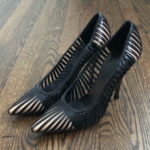 Gucci Black & Beige Cage Pumps Sz 9
